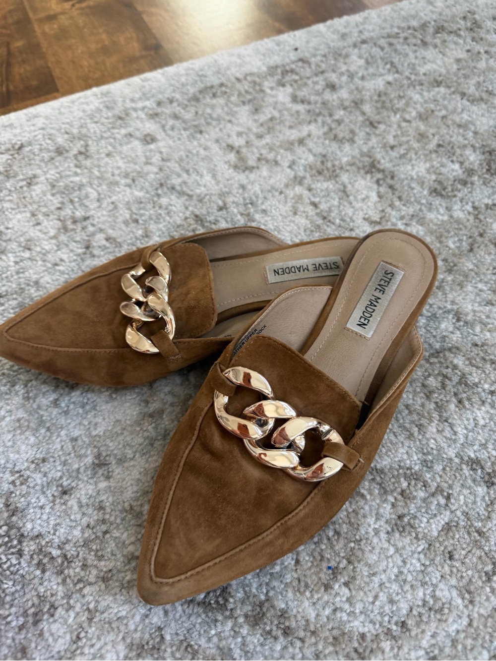 Steve Madden Brown Suede Pointed Mules with Gold Chain